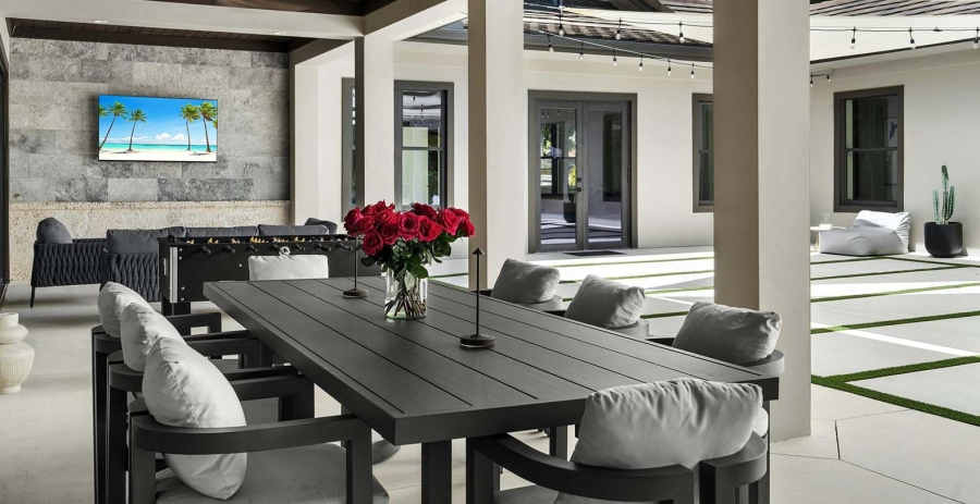 La Datcha Miami Vacation Villa - North Miami Beach