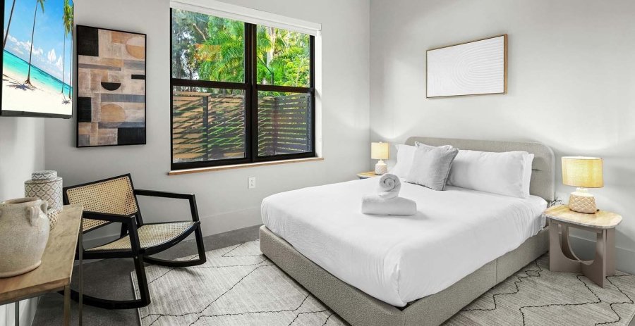La Datcha Miami Vacation Villa - North Miami Beach