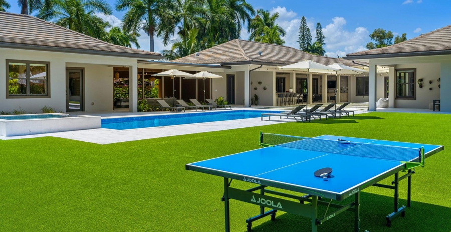 La Datcha Miami Vacation Villa - North Miami Beach