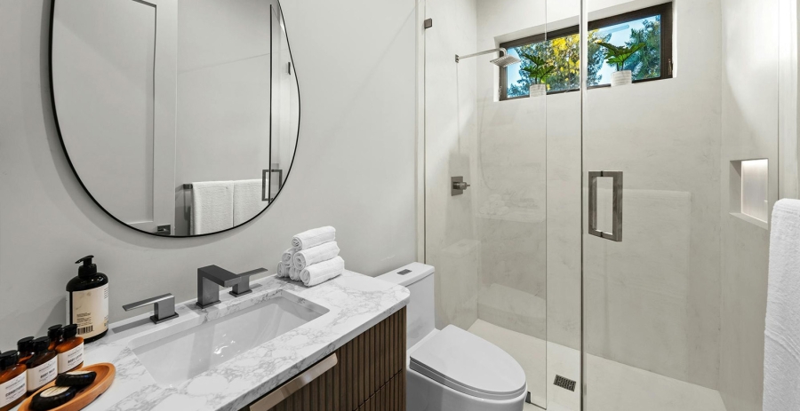 La Datcha Miami Vacation Villa - North Miami Beach