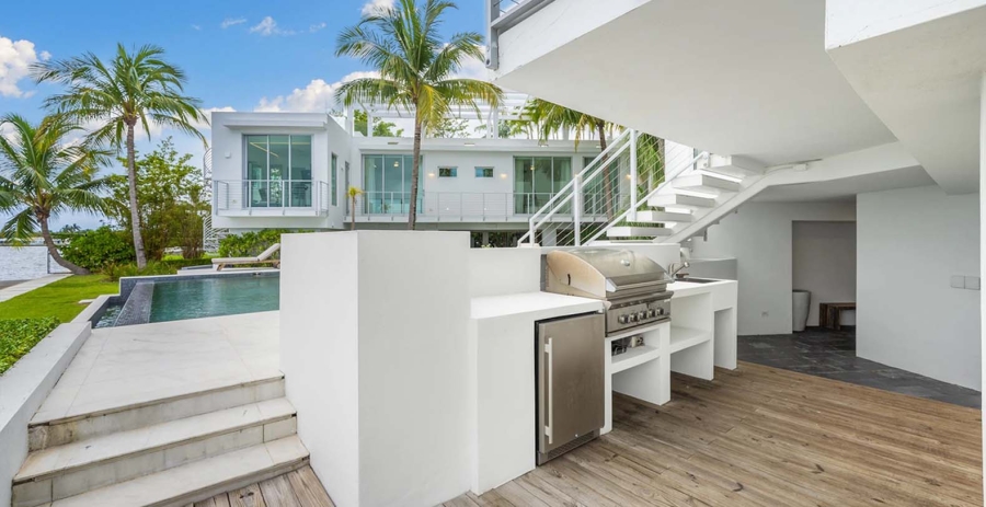 Midcentury Dream Florida Vacation Villa - Miami Shores