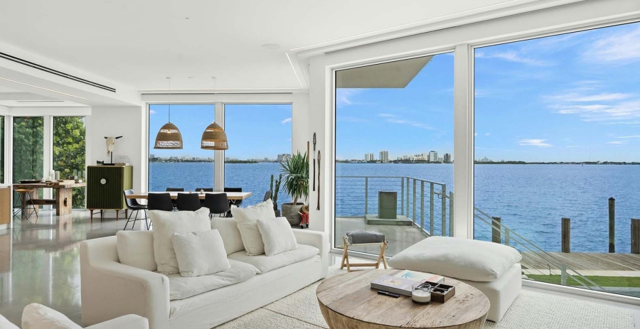 Midcentury Dream Florida Vacation Villa - Miami Shores