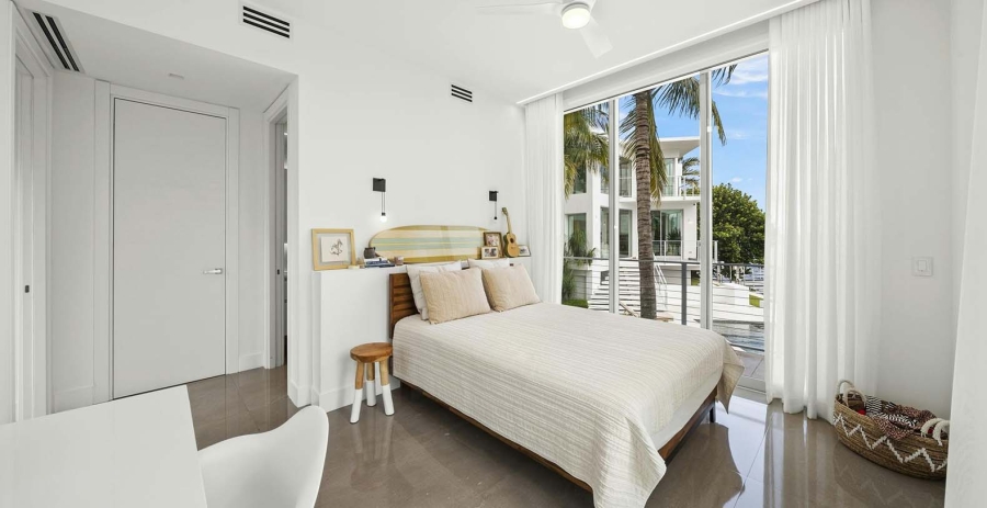 Midcentury Dream Florida Vacation Villa - Miami Shores