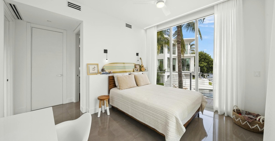 Midcentury Dream Florida Vacation Villa - Miami Shores