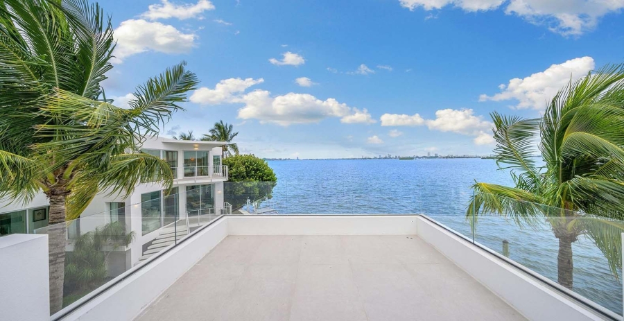 Midcentury Dream Florida Vacation Villa - Miami Shores
