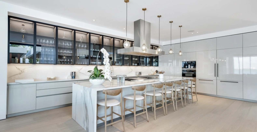 Modern Dreams Miami Vacation Villa - Venetian Islands