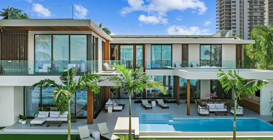 Modern Dreams Miami Vacation Villa - Venetian Islands