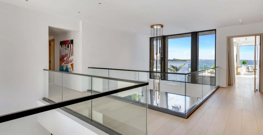 Modern Dreams Miami Vacation Villa - Venetian Islands