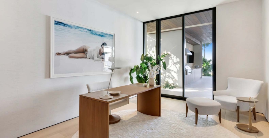 Modern Dreams Miami Vacation Villa - Venetian Islands