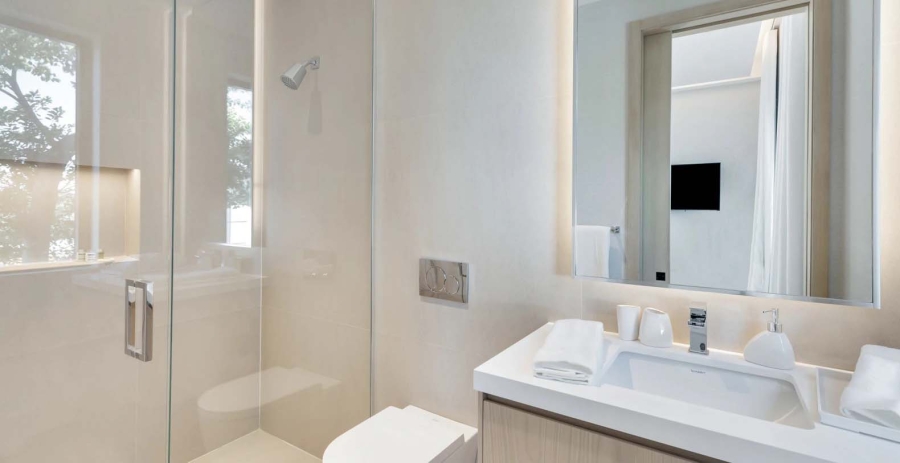 Modern Dreams Miami Vacation Villa - Venetian Islands