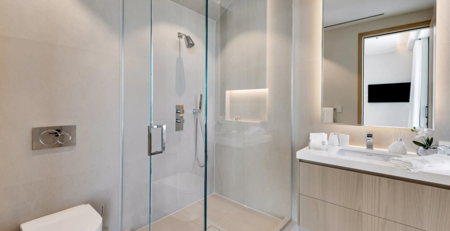 Modern Dreams Miami Vacation Villa - Venetian Islands