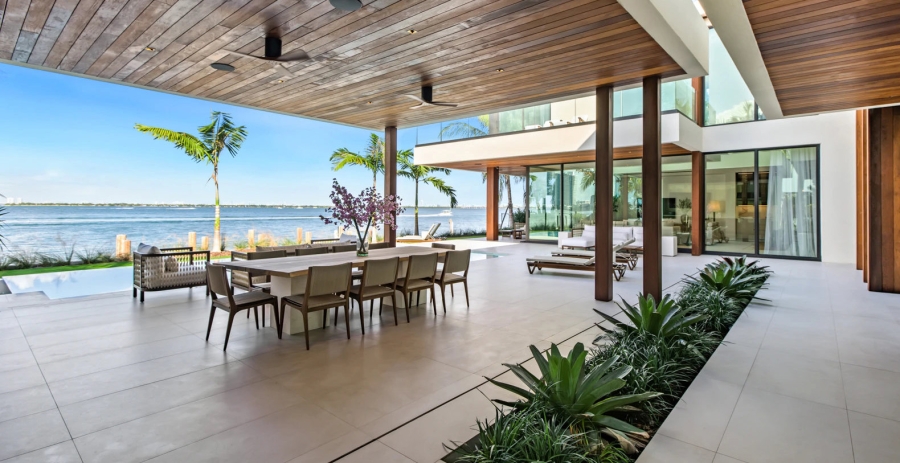 Modern Dreams Miami Vacation Villa - Venetian Islands