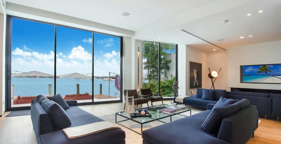 Sinfully Yours Miami Vacation Villa - Venetian Islands
