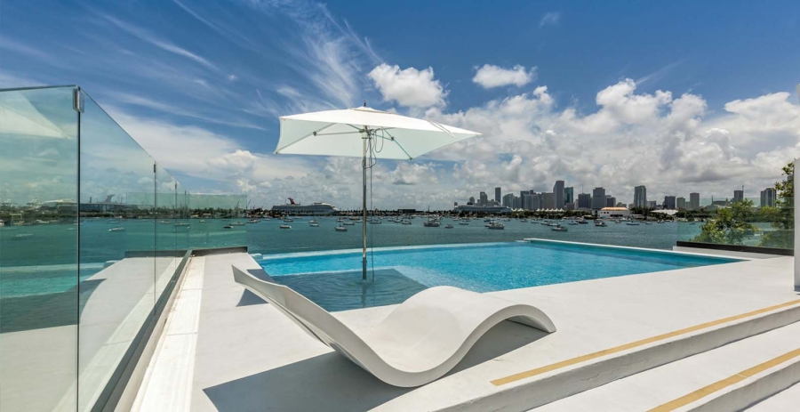 Sinfully Yours Miami Vacation Villa - Venetian Islands