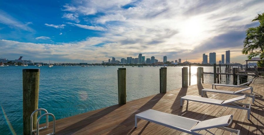 Sinfully Yours Miami Vacation Villa - Venetian Islands