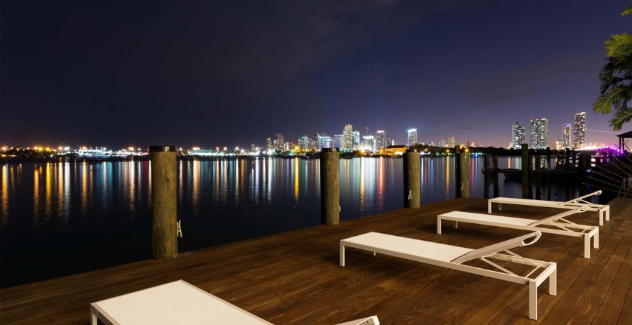 Sinfully Yours Miami Vacation Villa - Venetian Islands