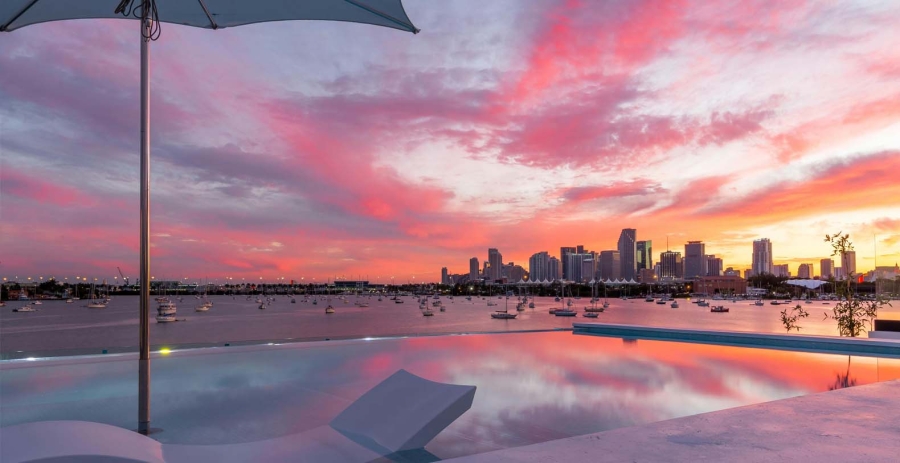 Sinfully Yours Miami Vacation Villa - Venetian Islands