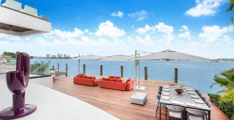 Sinfully Yours Miami Vacation Villa - Venetian Islands