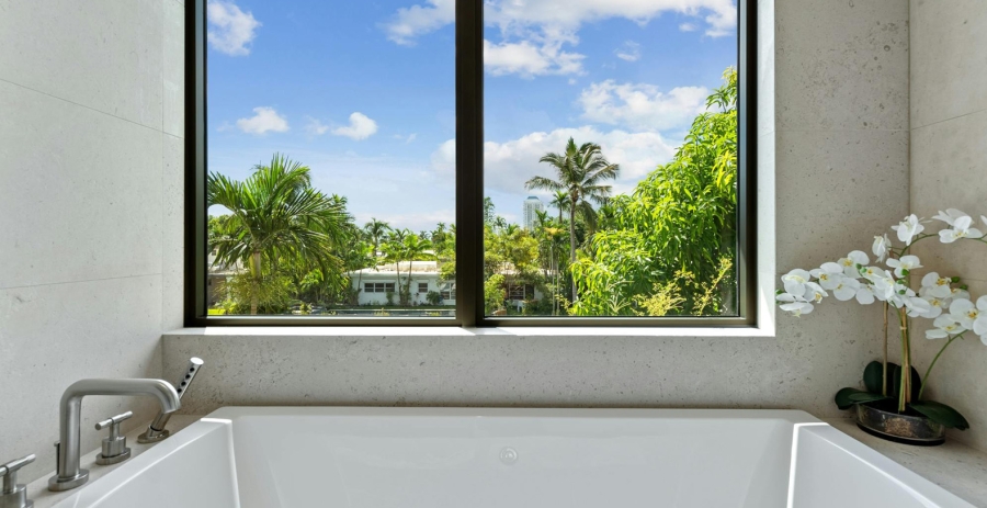 Water Lily FL Vacation Villa - Miami Shores