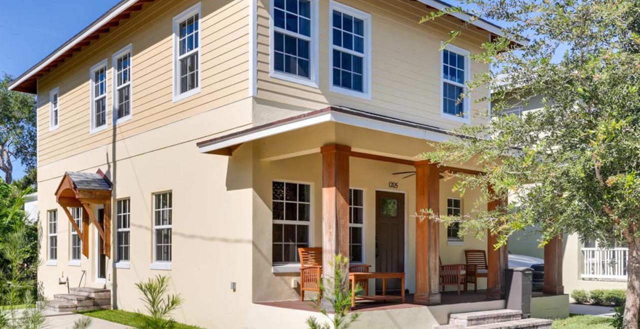 Buttercup Vacation Rental, Palm Beach Florida