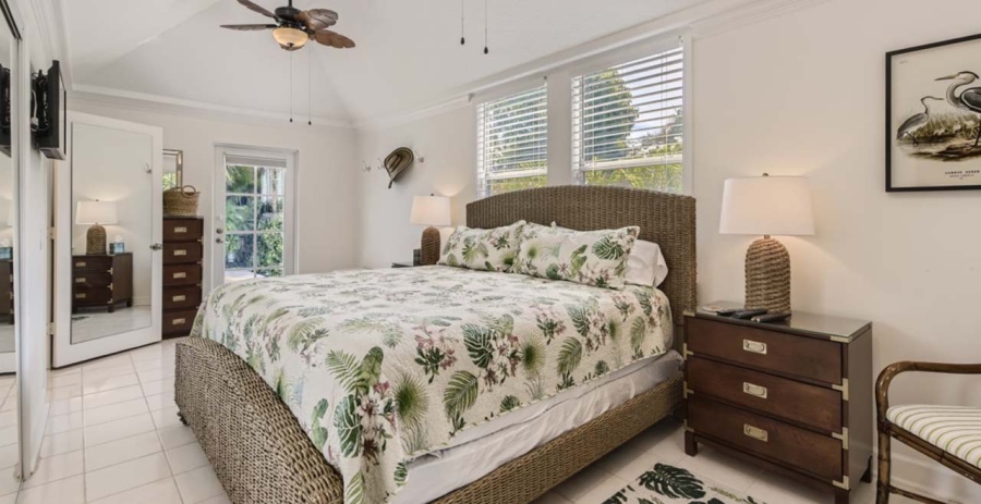 Historic District Cottage Florida Vacation Villa - West Palm Beach