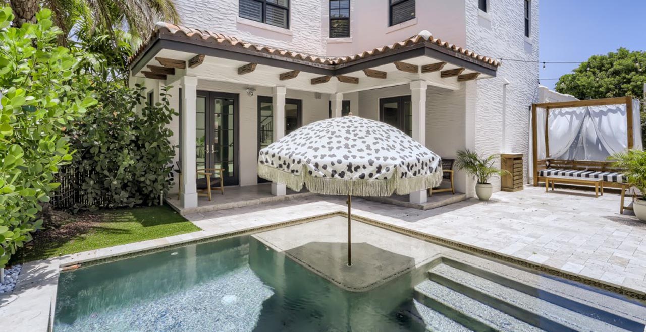 Villa Del Flamingo Vacation Rental, Palm Beach Florida