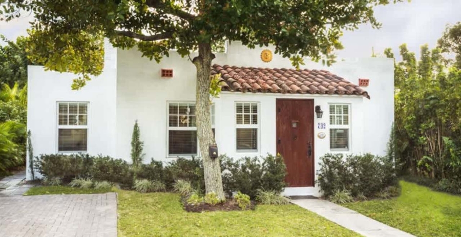 White Cottage FL Vacation Villa - West Palm Beach