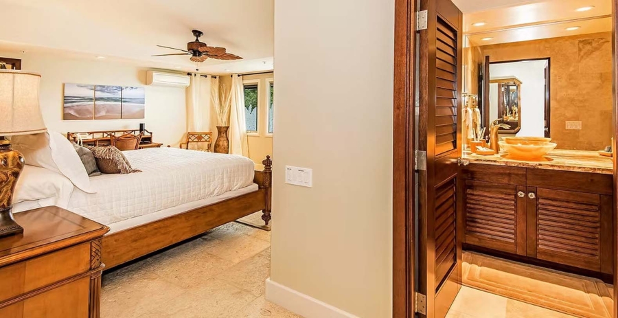 Royal Hawaiian Beachfront Estate Hawaii Vacation Villa - Oahu