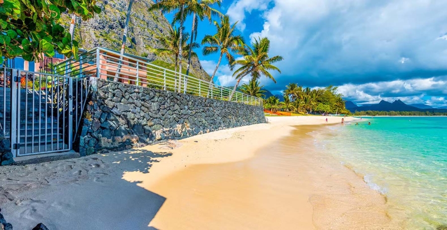 Royal Hawaiian Beachfront Estate Hawaii Vacation Villa - Oahu