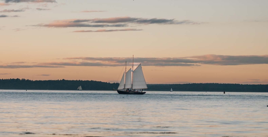 Casco Bay Private Island Maine Vacation Villa - Portland