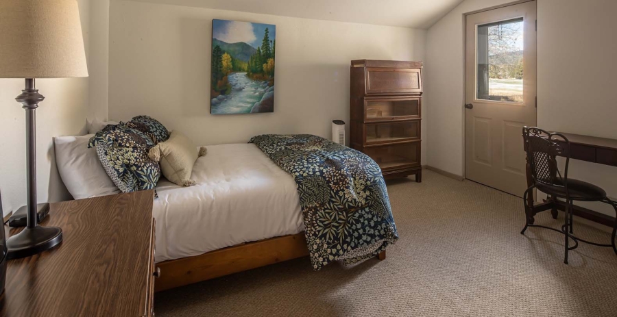 Glenn House MT Vacation Villa - Big Sky