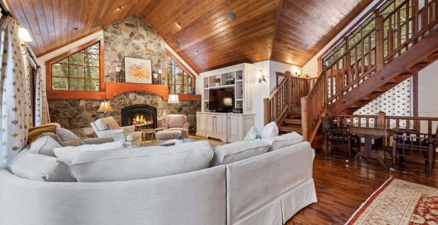 Lake View Escape Montana Vacation Villa - Whitefish