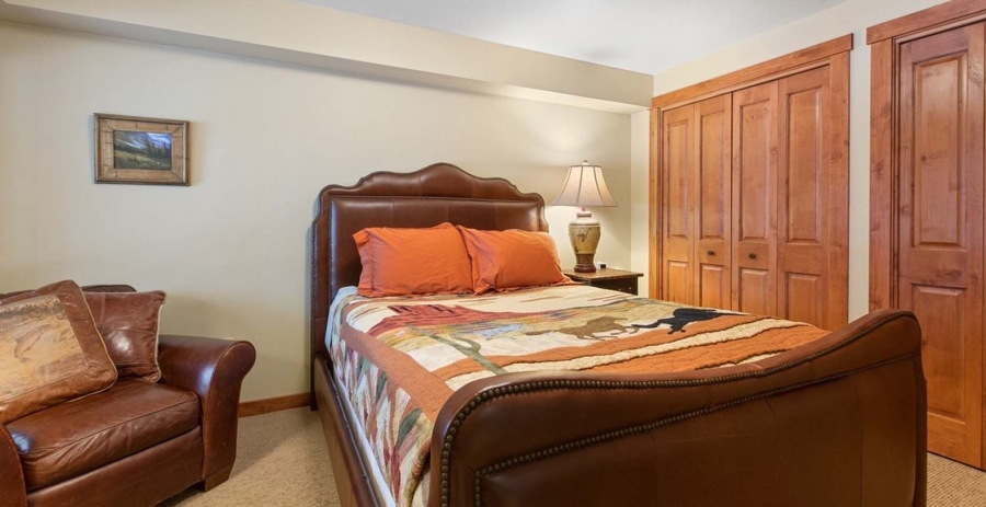 Lake View Escape Montana Vacation Villa - Whitefish