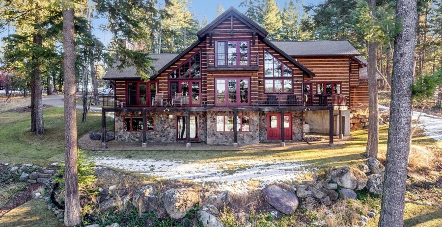 Lake View Escape Montana Vacation Villa - Whitefish