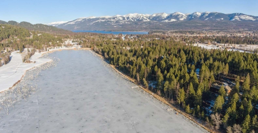 Lake View Escape Montana Vacation Villa - Whitefish