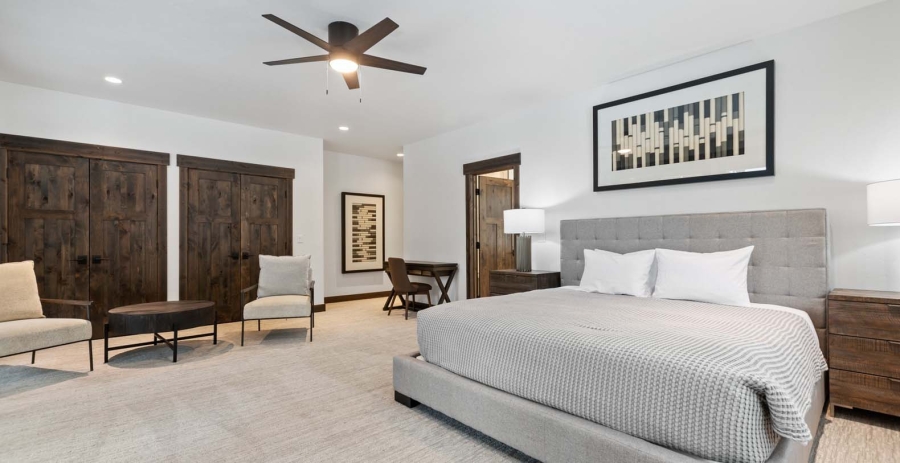 Latitude Adjustment Montana Vacation Villa - Whitefish