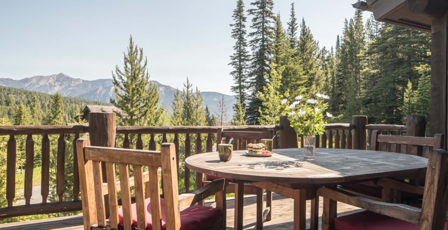 Spanish Peaks Nestledown MT Vacation Villa - Big Sky