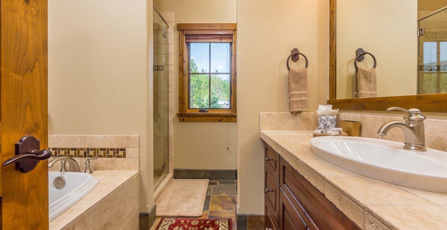 Spanish Peaks Settlement Cabin Montana Vacation Villa - Big Sky