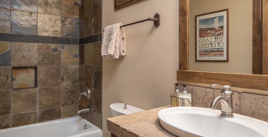 Spanish Peaks Settlement Cabin Montana Vacation Villa - Big Sky