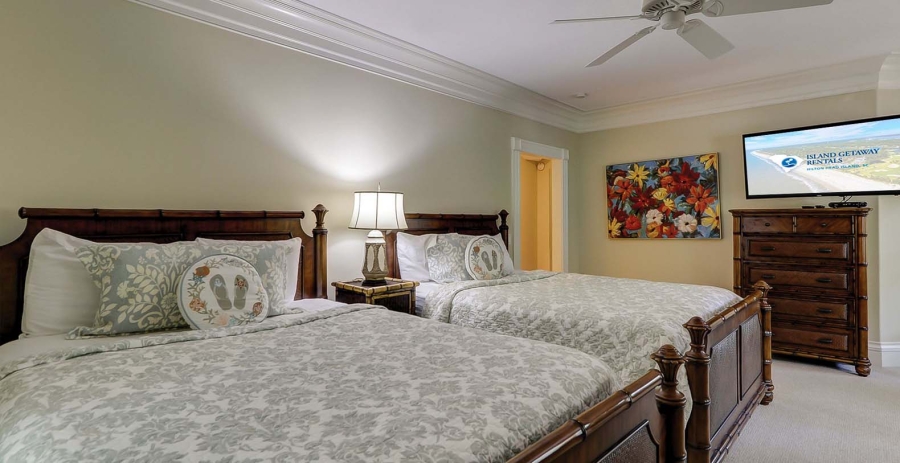 Victorian Oceanfront Dream South Carolina Vacation Villa - Hilton Head Island