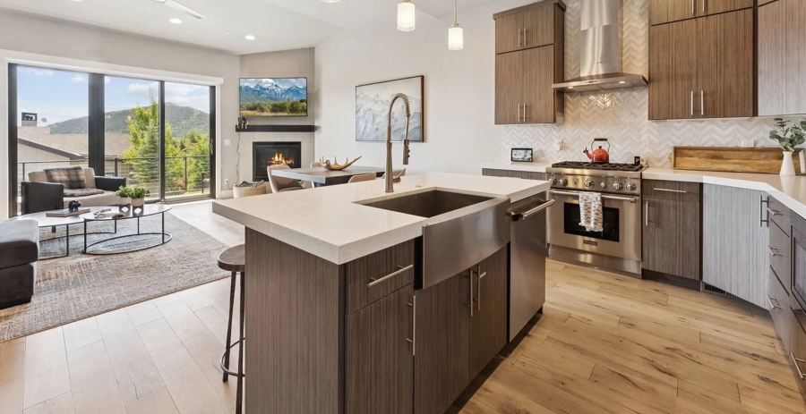 Holly Frost Chalet  Vacation Villa - Utah