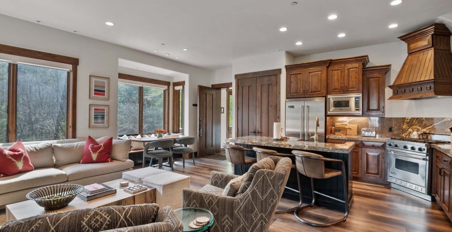 Juniper Landing 104 Utah Vacation Villa - Park City