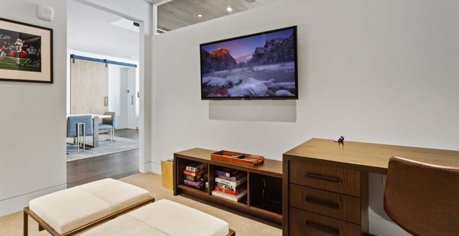 One Empire Pass 305 Utah Vacation Villa - Park City