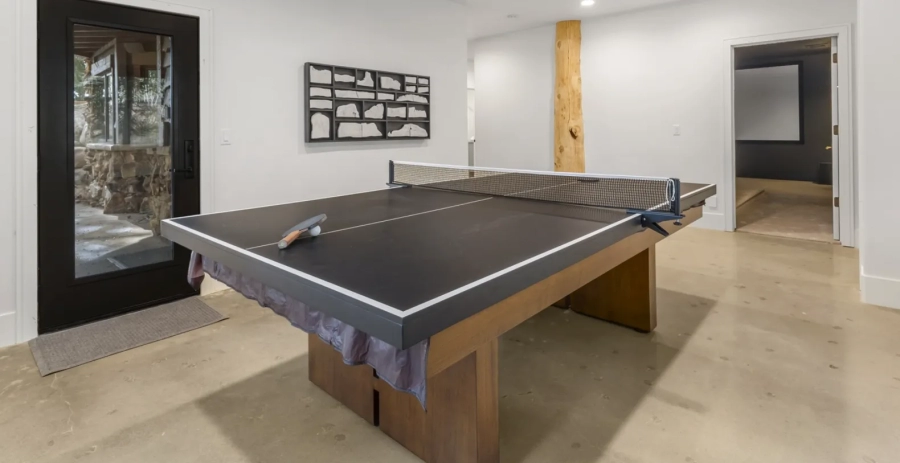 Red Pine Estate Vacation Villa - Utah