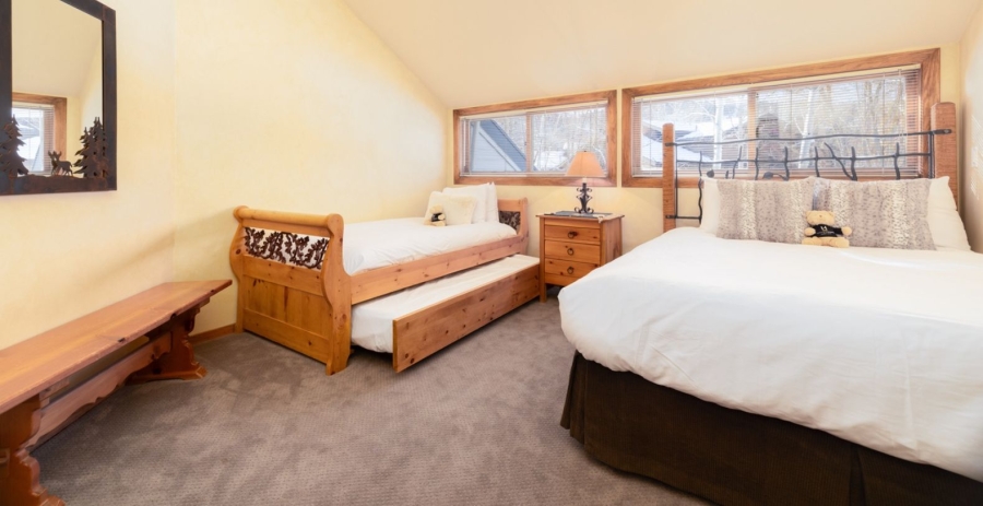 Snow Park Chalet Vacation Villa - Utah