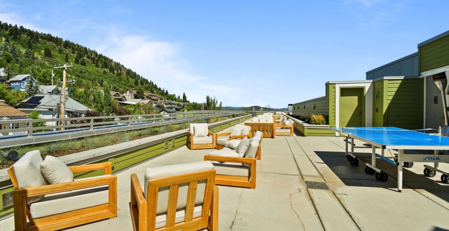 The Penthouse at Parkite Utah Vacation Villa - Park City