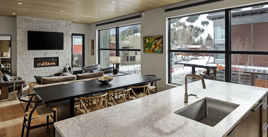 Arts District West Suite 202  Vacation Villa - Wyoming