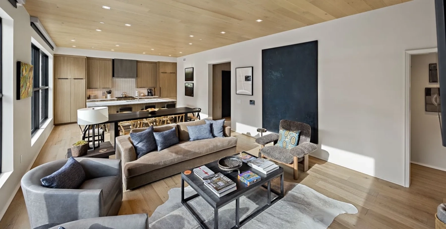Arts District West Suite 202  Vacation Villa - Wyoming