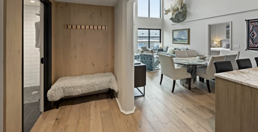 Arts District West Suite 301 Vacation Villa - Wyoming