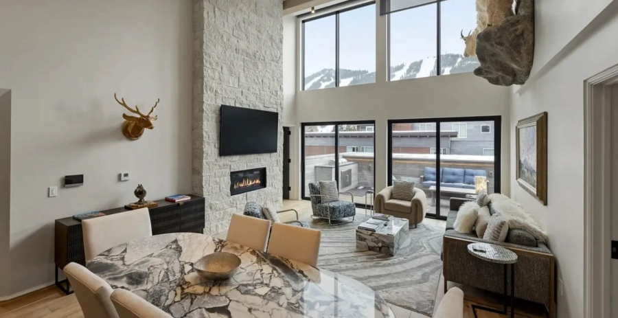 Arts District West Suite 301 Vacation Villa - Wyoming